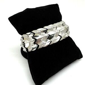 Coro Silvertone Sculpted Link Bracelet